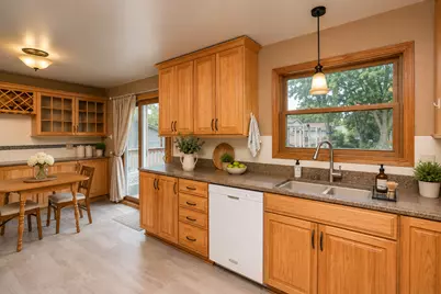 1627 7th Avenue SE, Rochester, MN 55904 - Photo 4
