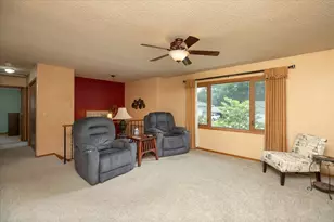 1627 7th Ave SE, Rochester, MN 55904 - Photo 10