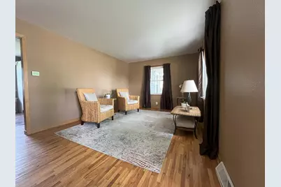 222 Center Avenue W, Clara City, MN 56222 - Photo 6