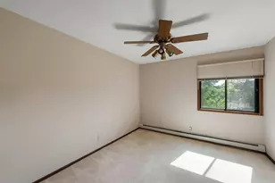 5697 Green Cir Dr, Hopkins, MN 55343 - Photo 26