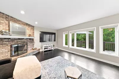 6170 Dallas Lane N, Plymouth, MN 55446 - Photo 8