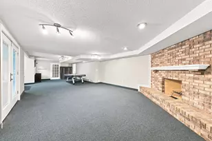 6170 Dallas Ln N, Plymouth, MN 55446 - Photo 40