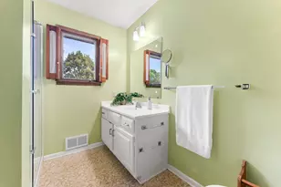 1232 Woodley St E, Northfield, MN 55057 - Photo 24