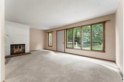 1232 Woodley Street E, Northfield, MN 55057 - Photo 4