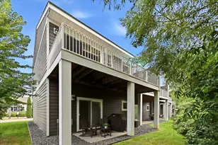 5459 Lost Lake Ln, Mound, MN 55364 - Photo 8