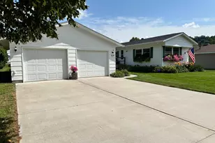 929 W Iowa St, Lake City, MN 55041 - Photo 26