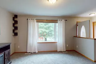 635 NW 6th Street NW, Plainview, MN 55964 - Photo 6