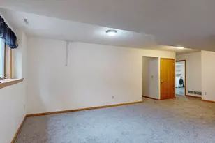 635 NW 6th Street NW, Plainview, MN 55964 - Photo 24