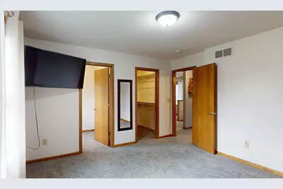 635 NW 6th Street NW, Plainview, MN 55964 - Photo 18