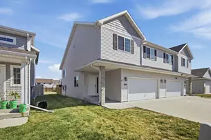 1590 35th Ave S, Moorhead, MN 56560 - Photo 2