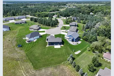 5113 Patriot Court NE, Alexandria, MN 56308 - Photo 4
