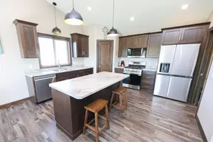 5113 Patriot Ct NE, Alexandria, MN 56308 - Photo 6
