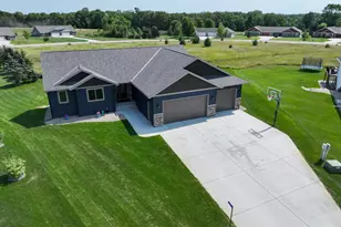 5113 Patriot Ct NE, Alexandria, MN 56308 - Photo 2