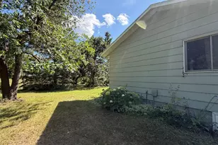 2134 County Rd 1 NW, Evansville, MN 56326 - Photo 22