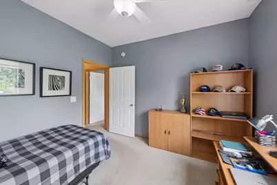 2013 Stahlke Way, Chaska, MN 55318 - Photo 18