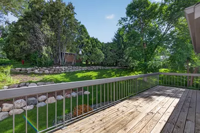 6066 Blake Ridge Road, Edina, MN 55436 - Photo 2