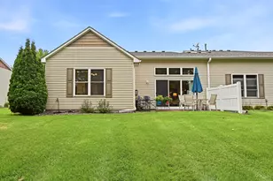 11263 Hastings St NE, Blaine, MN 55449 - Photo 6