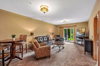 2703 Spy Glass Drive, Chaska, MN 55318 - Photo 36
