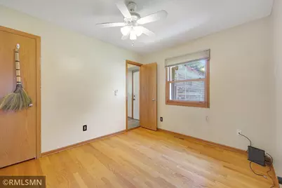 1066 Beatrice Street, Eagan, MN 55065 - Photo 12