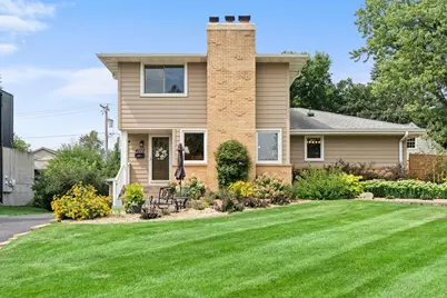 4102 Grimes Avenue S, Edina, MN 55416 - Photo 4