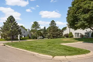 12830 Echo Ln, Apple Valley, MN 55124 - Photo 28