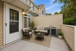 2280 Ranchview Ln N, Plymouth, MN 55447 - Photo 2