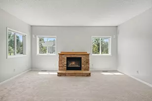 679 Woodduck Dr, Woodbury, MN 55125 - Photo 6