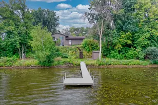 25253 W Comfort Dr, Forest Lake, MN 55025 - Photo 4