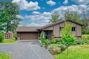 25253 W Comfort Dr, Forest Lake, MN 55025 - Photo 10