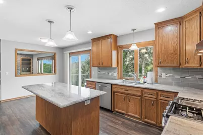 1467 Kings Crest, Eagan, MN 55122 - Photo 28