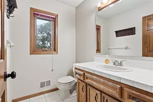 1467 Kings Crest, Eagan, MN 55122 - Photo 36