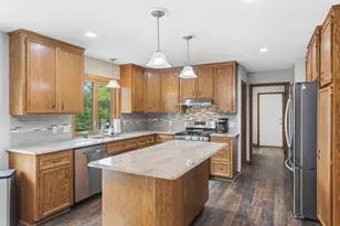 1467 Kings Crest, Eagan, MN 55122 - Photo 26