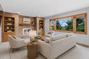 1467 Kings Crest, Eagan, MN 55122 - Photo 8