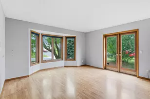 1467 Kings Crest, Eagan, MN 55122 - Photo 34