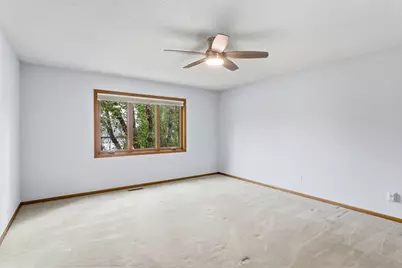 1467 Kings Crest, Eagan, MN 55122 - Photo 10