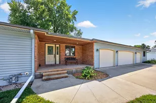 307 2nd Ave NE, Kasson, MN 55944 - Photo 2