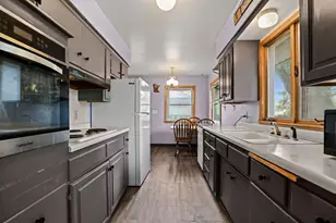 1400 7th Ave S, South Saint Paul, MN 55075 - Photo 6