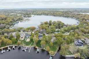 4435 N Shore Dr, Orono, MN 55364 - Photo 18