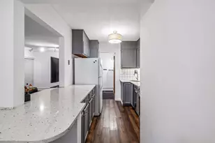1331 W 82nd St, Bloomington, MN 55420 - Photo 6