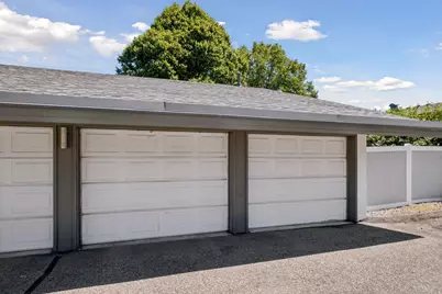 1331 W 82nd Street #A, Bloomington, MN 55420 - Photo 24
