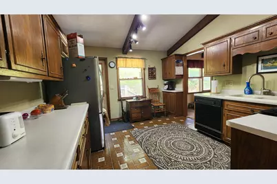 8325 Skunk Hollow Trail, Cannon Falls, MN 55009 - Photo 12