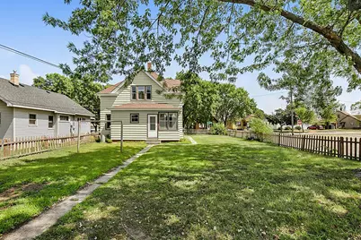 101 18th Avenue N, Saint Cloud, MN 56303 - Photo 2