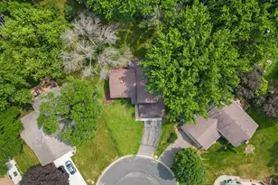 8233 Nevada Cir, Bloomington, MN 55438 - Photo 30