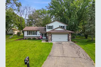 8233 Nevada Circle, Bloomington, MN 55438 - Photo 6