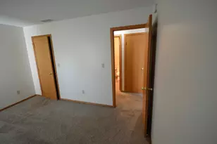 2211 Valleyhigh Dr NW, Rochester, MN 55901 - Photo 10