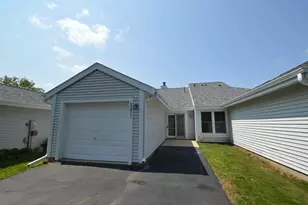 2211 Valleyhigh Dr NW, Rochester, MN 55901 - Photo 14