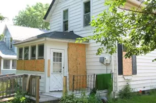 907 20th Ave NE, Minneapolis, MN 55418 - Photo 2