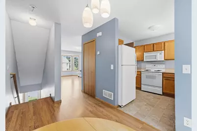 16389 Timber Crest Drive SE, Prior Lake, MN 55372 - Photo 6