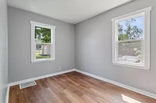 7245 1st Ave S, Richfield, MN 55423 - Photo 8