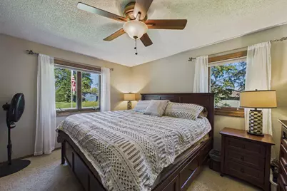20290 Enfield Court N, Forest Lake, MN 55025 - Photo 16